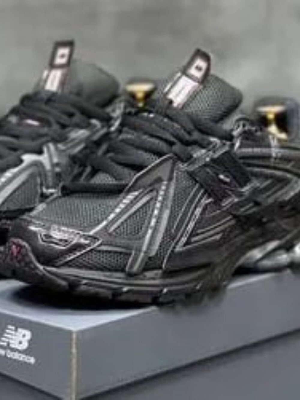 New Balance 9060 Black Gray Sneakers